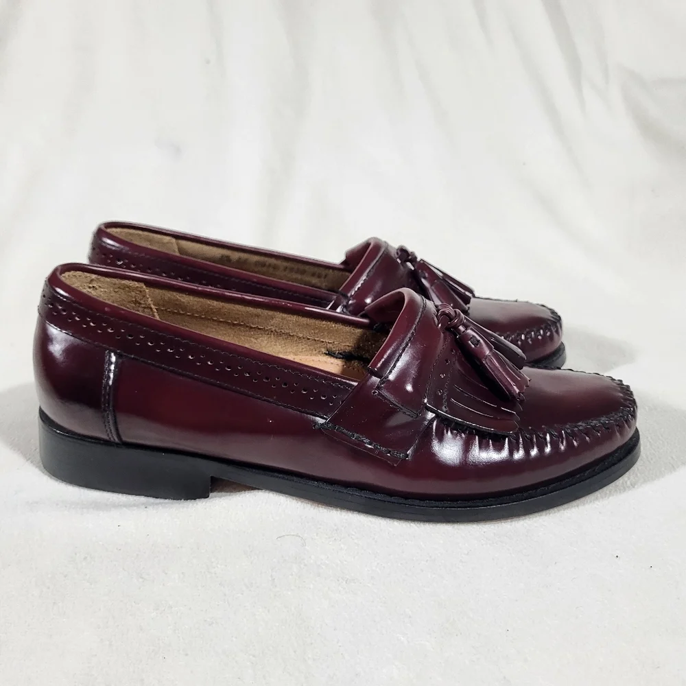 Weejuns G.H. Bass & Co. Stylish Burgundy Tassel Loafers for Mens Size 8.5